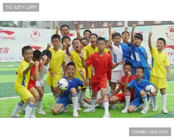 西甲与西班牙教育部联合推出“足球与数学”青训辅助教材 西甲与西班牙教育部联合推出“足球与数学”青训辅助教材