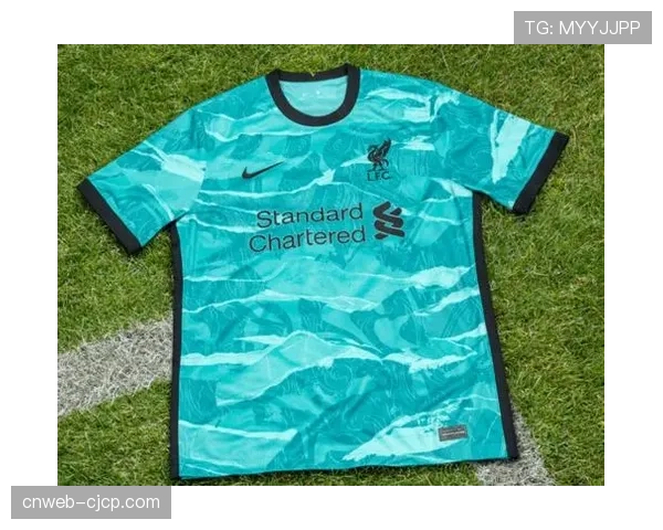 利物浦发布下赛季主场球衣，设计灵感源自1990年达格利什时代